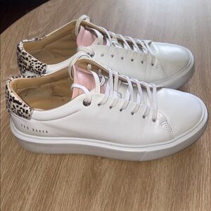 Ted Baker White and Pink Leather Sneakers